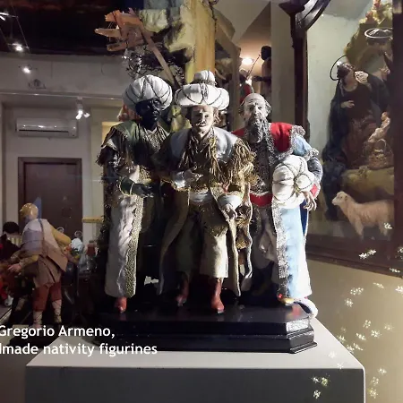 Апартаменты Vomero-rossini